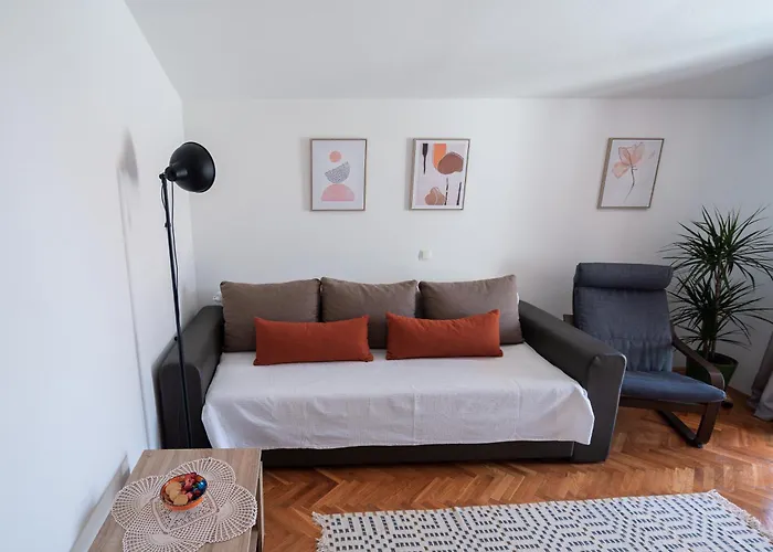 Apartment Manda