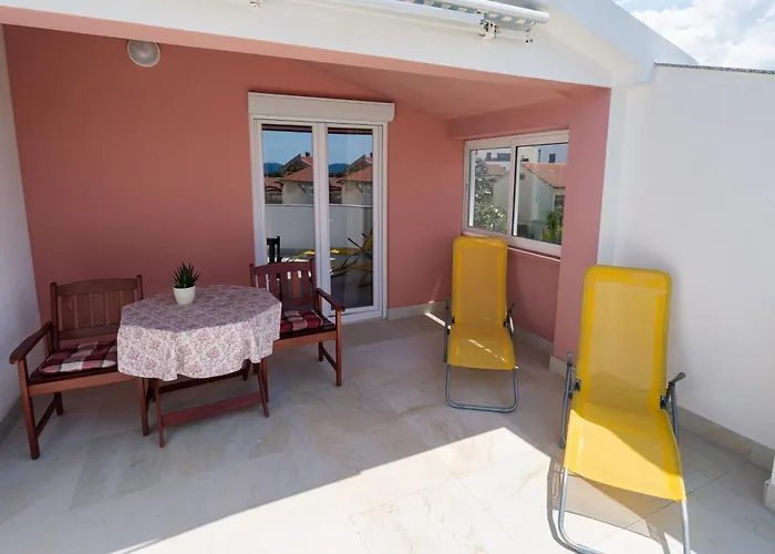 Apartment Manda