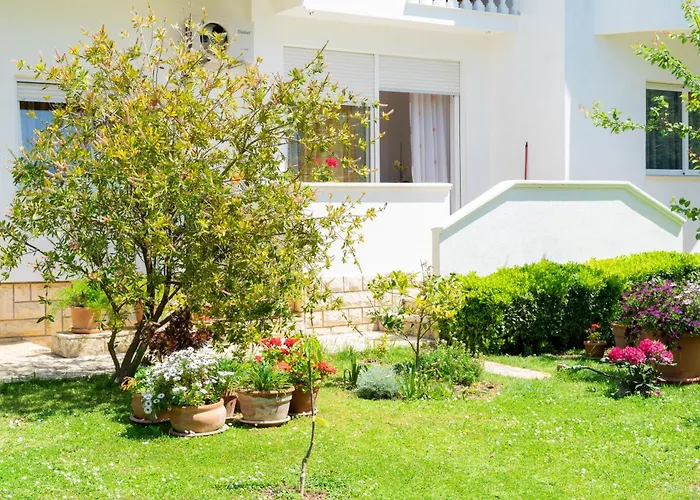Apartment Manda
